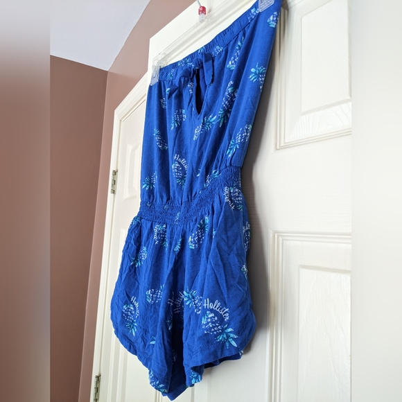 Hollister Pineapple Print Blue Tube Top Romper - Picture 5 of 6